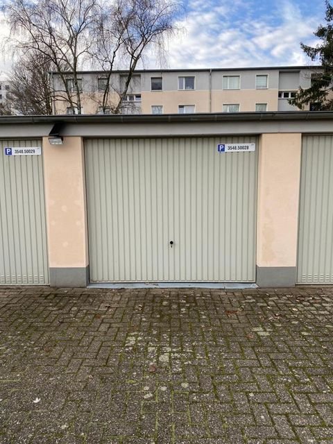 Moers Garage, Moers Stellplatz