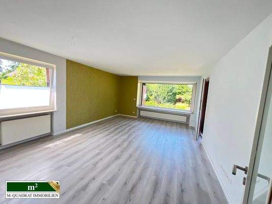 Helles Wohnzimmer im EG