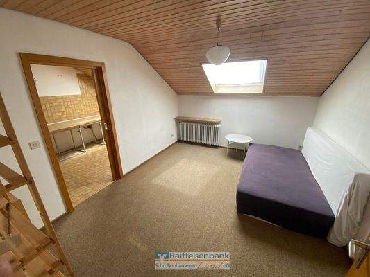 Kinderzimmer im DG mit Nebenraum (Ankleide)