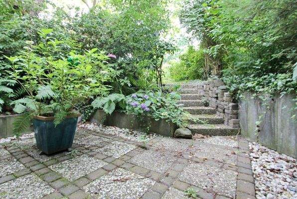 Terrasse im Souterrain