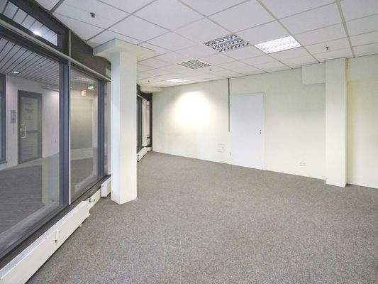 Bodentiefe Schaufenster