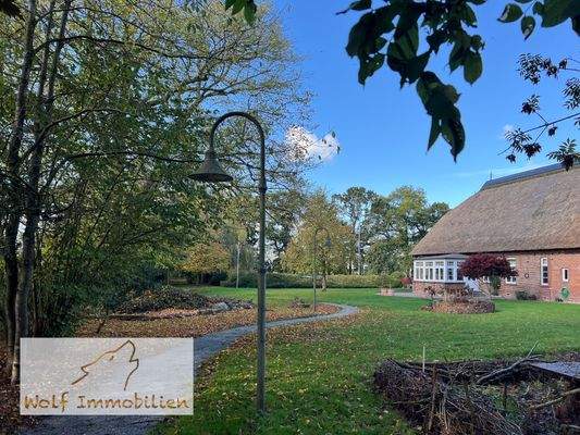 Beleuchtung auf dem ganzen Grunstück