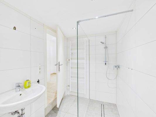 850aecb5cb74441d939ab65ee42b74fa_50_CAM03836G0-PR0