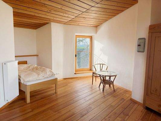 ... großem Schlafzimmer ...