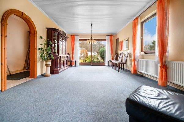 Wohn- & Esszimmer Bild 2