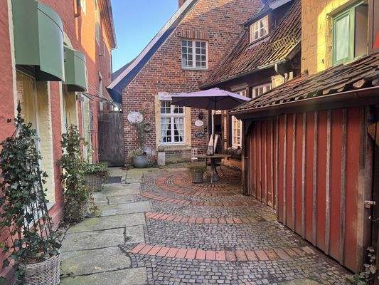 Zuweg von Steinstraße