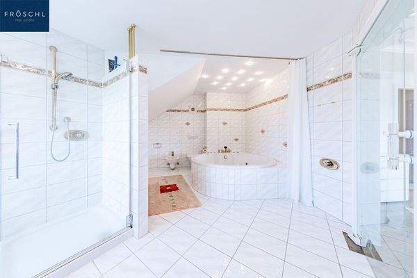 Ansicht Badezimmer - Pic 2