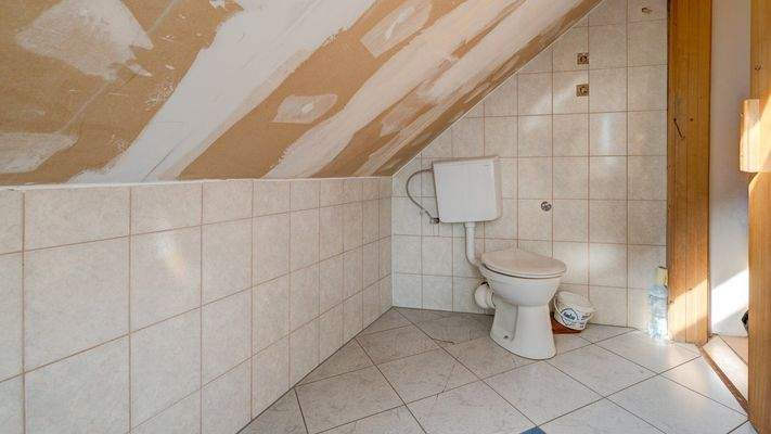 Badezimmer / WC Obergeschoss