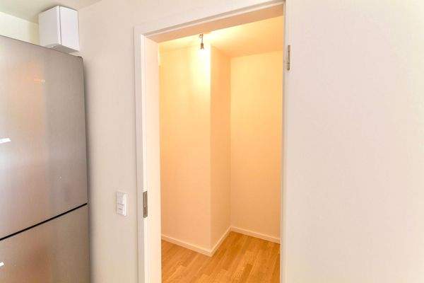 Abstellraum/Speisekammer Küche