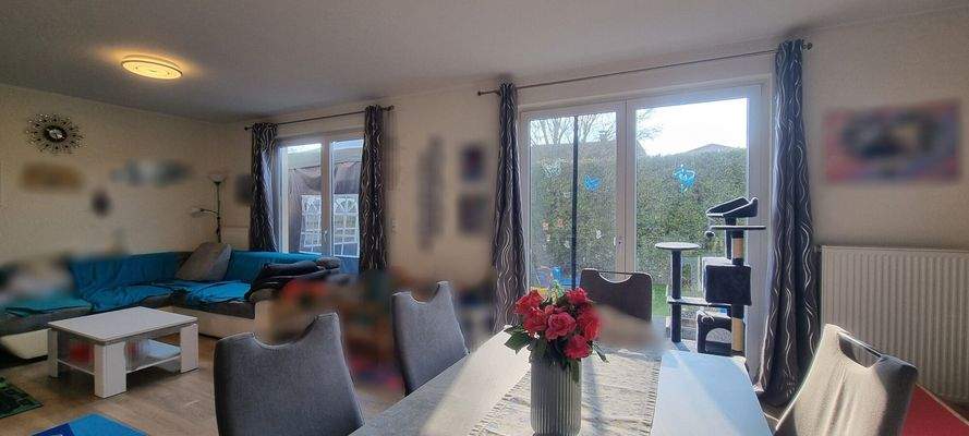 Wohn- und Essbereich