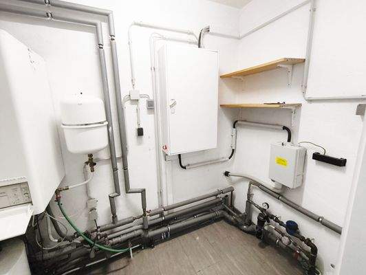 Haus rechts EG Hauswirtschaftsraum