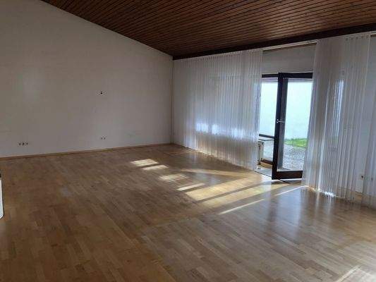 Wohnzimmer Bild 2.jpg