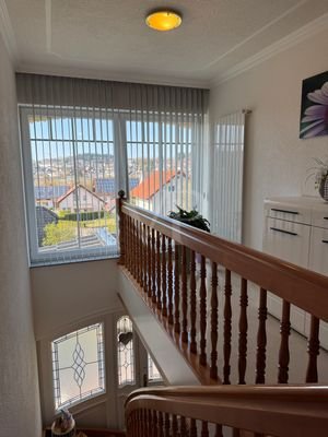 OG-Flur mit Ausblick
