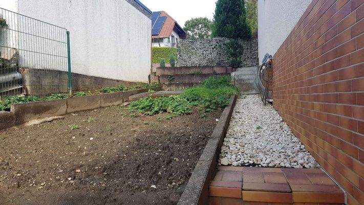 Grundstück Seite
