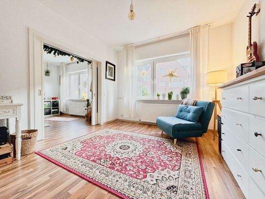 ...und Blick in das Wohnzimmer