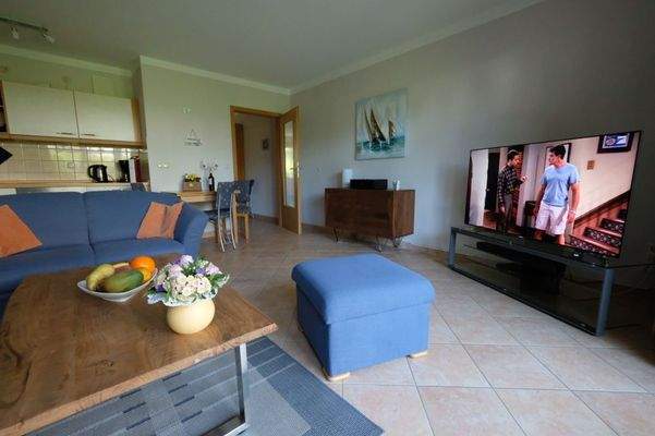 61492457-17EA-4A50-9A76-C1698866F4F4-2080-000000DE186DE47C 2