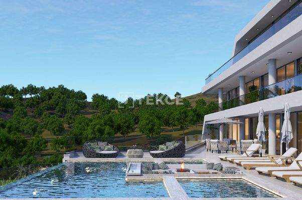 Sea-View Stylish Detached Villa with Private Pool in Alanya