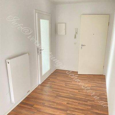 Eingangsbereich (1).jpg