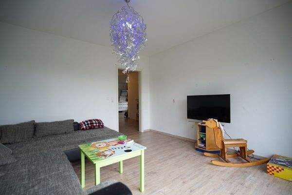 Wohnzimmer (WE links)