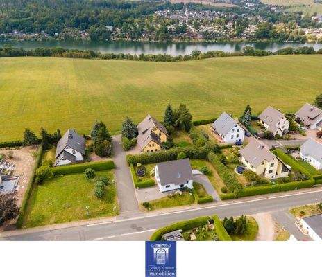 Haus mit Blick zum See