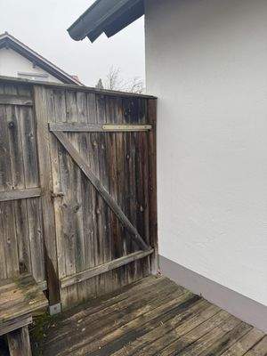 Gartentür zum Stellplatz