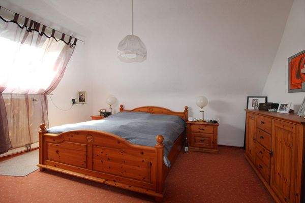 Schlafzimmer 2.OG