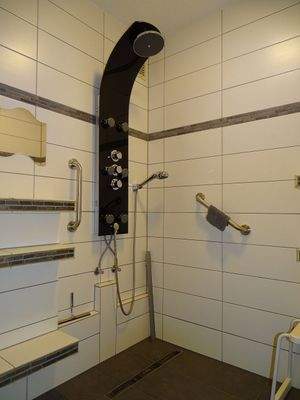Barrierefreies Badezimmer