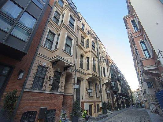 Apartments 100 Meters from Taksim Square in İstanbul Beyoğlu