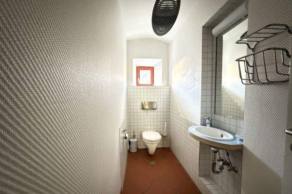 Gäste-WC im Erdgeschoss