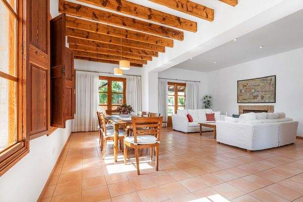 Wohn- und Essbereich