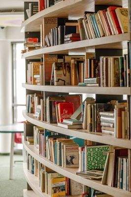 Bibliothek