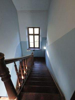 Treppe ins DG, Westflügel