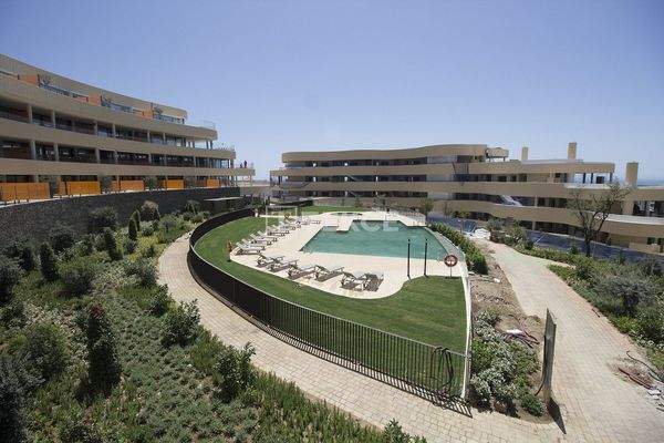 Apartment with Extensive Terrace and Modern Design in Fuengirola
