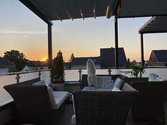 Dachterrasse mit Pergola 