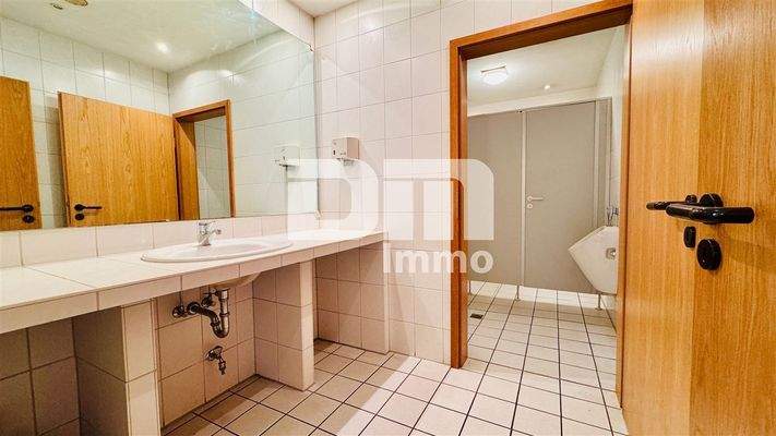 EG Gebäude 3 Sanitärräume