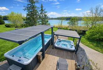 Pool am See