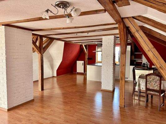 Essbereich mit offener Küche