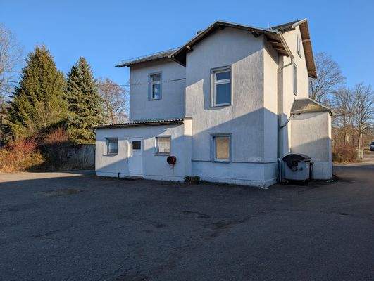 Rückansicht MFH.jpg