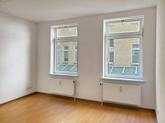 Größeres Zimmer.jpg