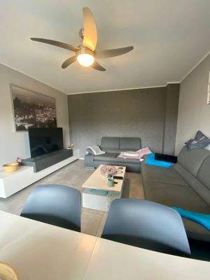 36/ Obergeschoss: Das Wohnzimmer - Teilansicht