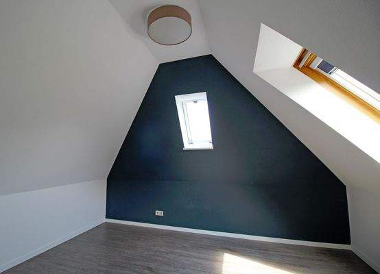 Raum 2 im Dachgeschoss