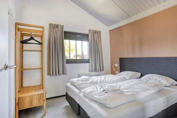 Ferienhaus-zu-verkaufen-Lakeside-Resort-Brielle015