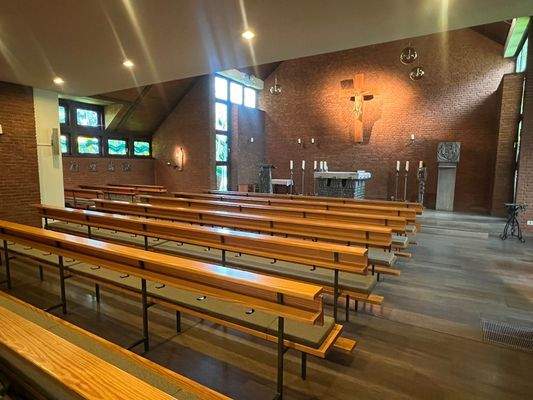 Kirche-Ansicht_Seite