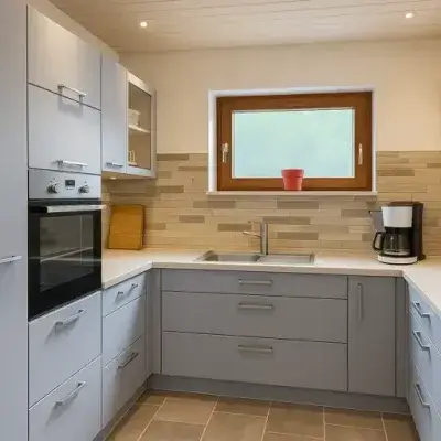 e0794a54-0353-48f0-95a7-c53a38d604b9-thumbnail.web