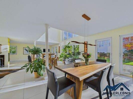 Wohn-/Ess-/Kochbereich EG 