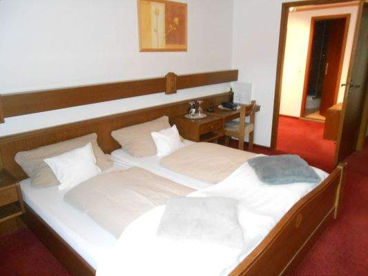 Hotelzimmer2.JPG