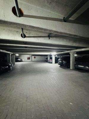Tiefgarage 