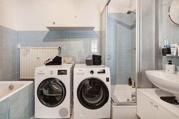 Badezimmer Wohnung OG