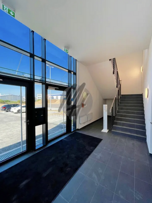 INFOS UNTER: 06171-586000