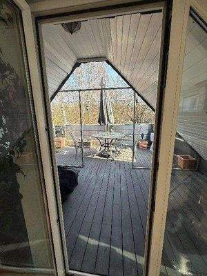 Blick aus dem Wohnz. zur Dachterrasse im 1-FH